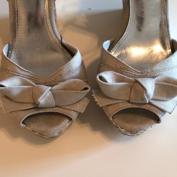 White House Black Market wedge’s - Picture 2 of 5